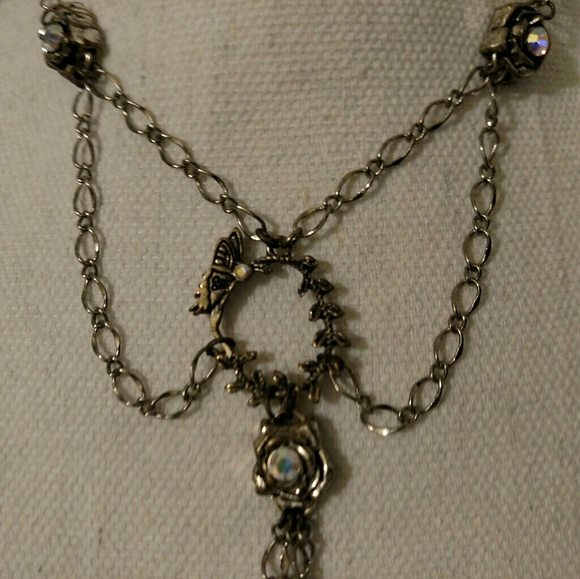 Necklace - Picture 3 of 4